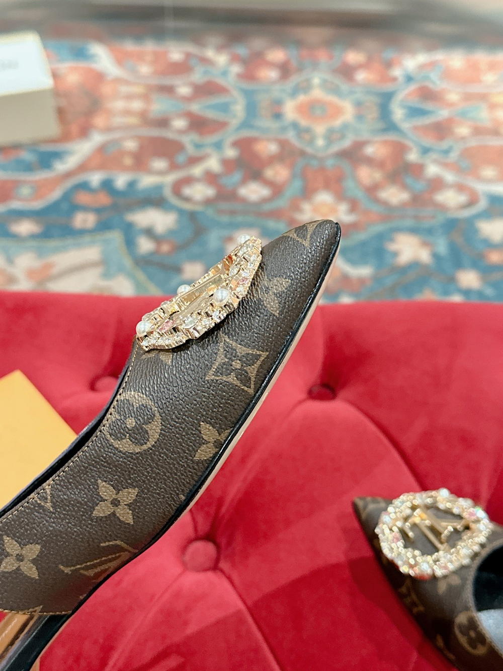 Louis Vuitton Met Slingback Ballerina
