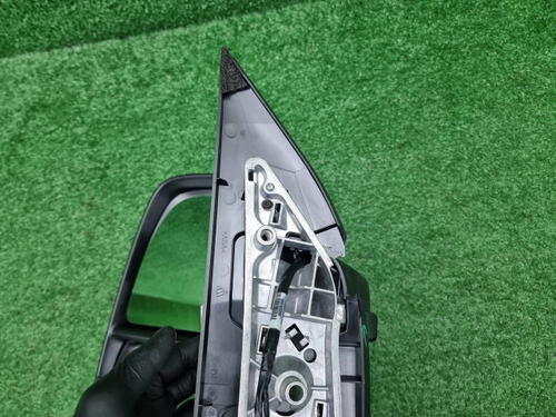 Зеркало левое Iveco Daily (2014-н.в.) 9 контактов