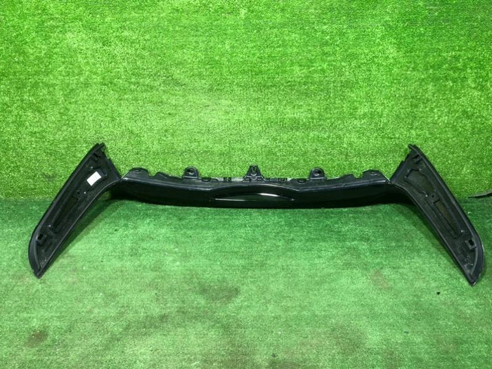 Спойлер крышки багажника BMW X7 G07 (2019-н.в.)