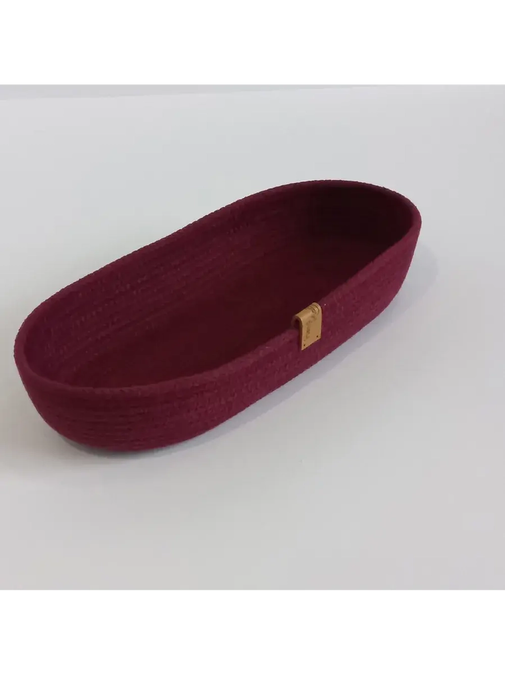 Корзинка для хранения плетеная