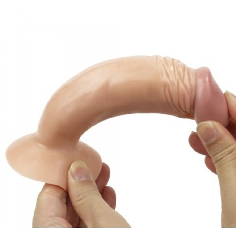 Фаллоимитатор Lovetoy (15,5×3,8 см) на присоске