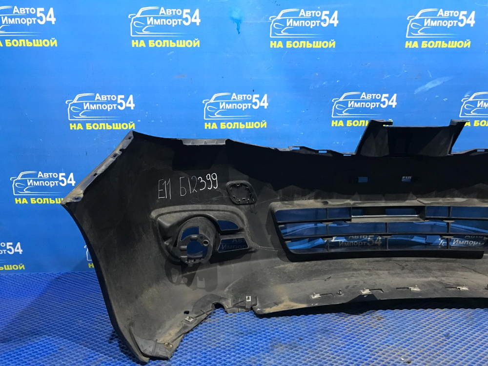 Бампер передний NISSAN NOTE 2008-2012