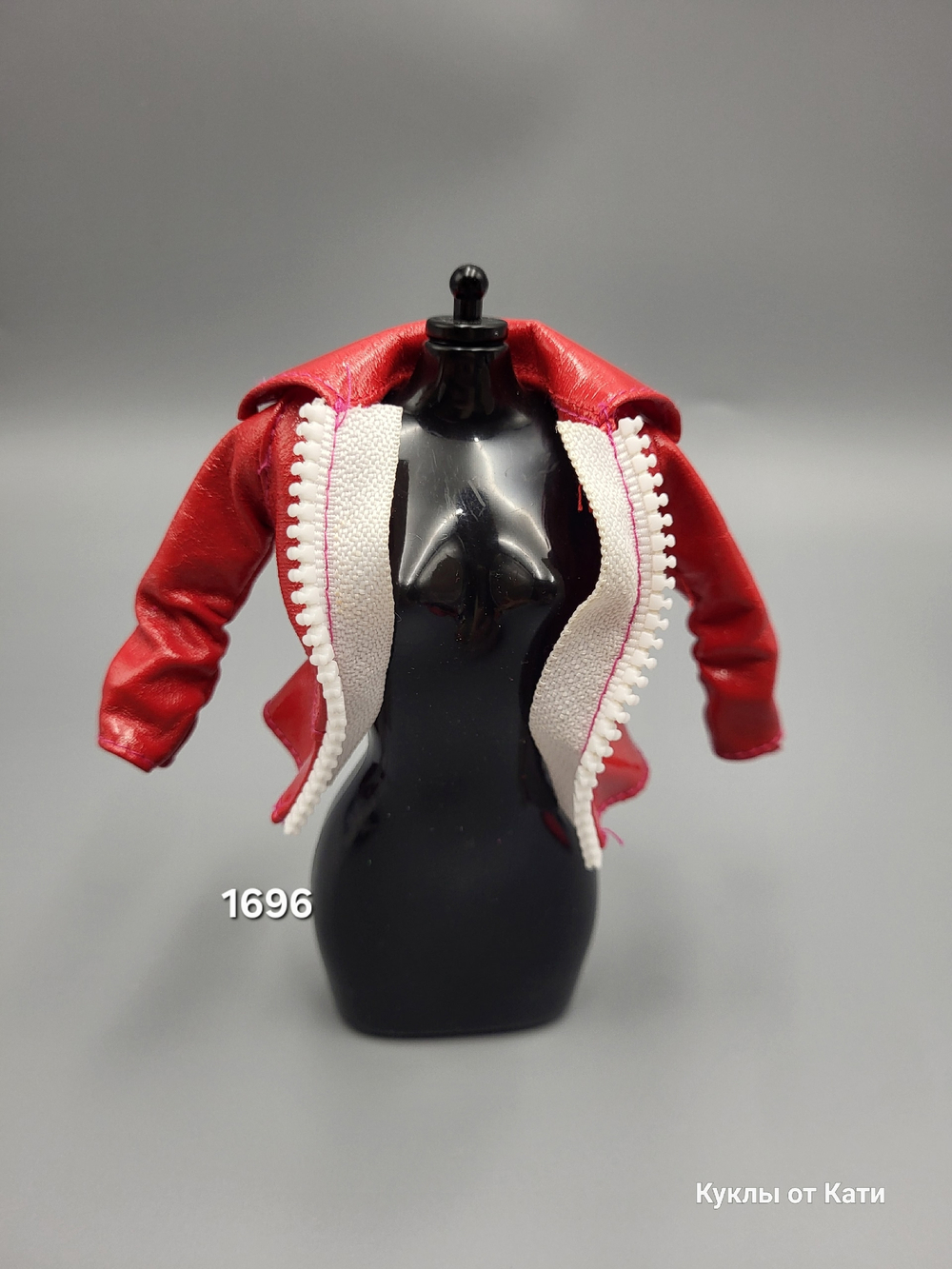 Одежда для куклы Барби винтаж куртка 1696