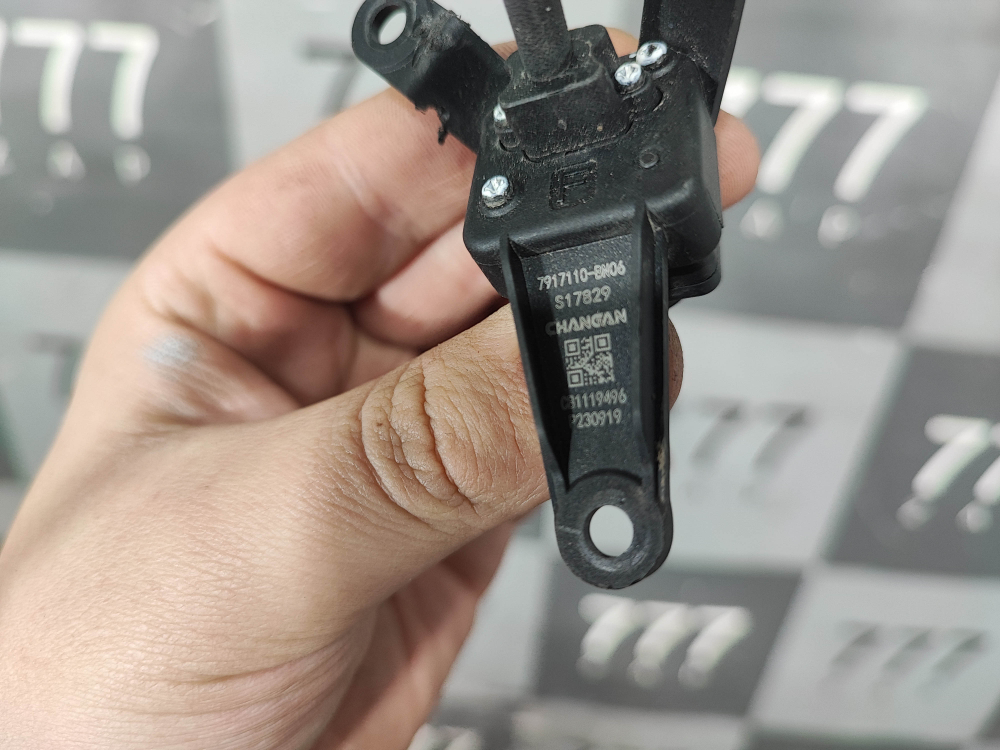 Камера переднего вида Changan Eado Plus 20-нв Б/У Оригинал 7917110BN06