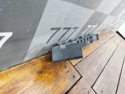 Кронштейн фары правый Honda CR-V 5 (RW) 16-нв Б/У Оригинал 71140TLAA000