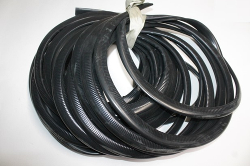 Уплотнитель двери задн. /Г-2705/ (нащельник) (бухта 20м) (Балаково*)