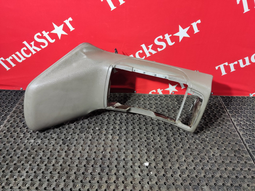 Панель салона правая