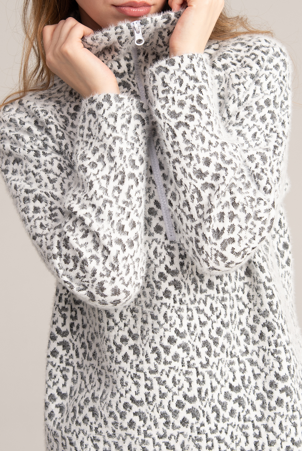 Джемпер женский 4721з, бело-серый #521БС034721з