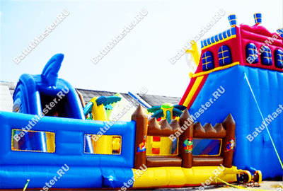 Большой надувной батут "Говорящая акула" 14*10*6 м