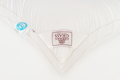 Подушка трехкамерная 3D упругая с бортиком 50х68 German Grass King Down