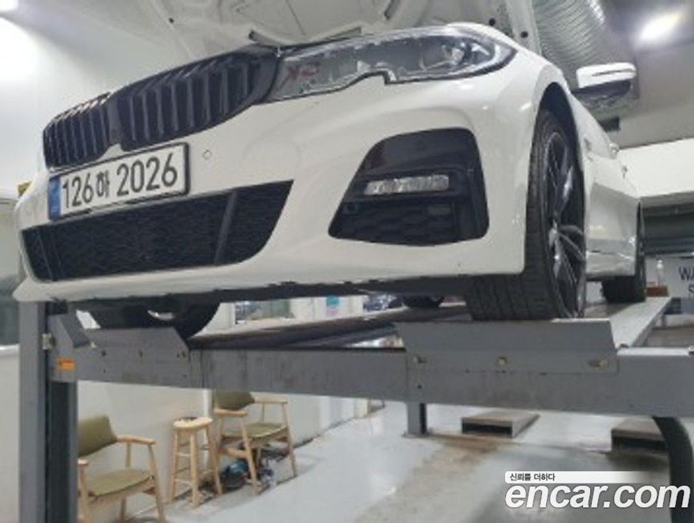 BMW 3 Series (G20) 330e M Sports (10.2021)
