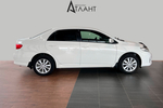 Toyota Corolla, 2011 год