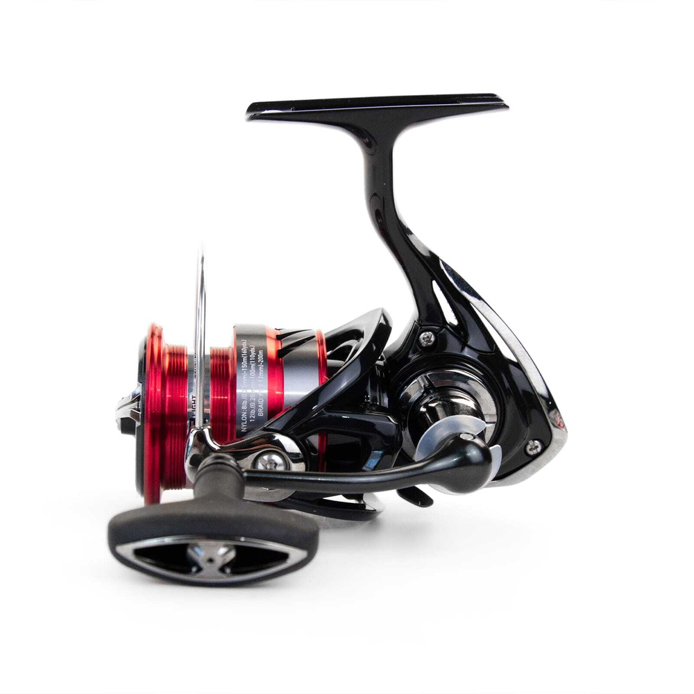 Катушка Daiwa Ninja 2000-С (2000, 4BB, мет. шпуля)