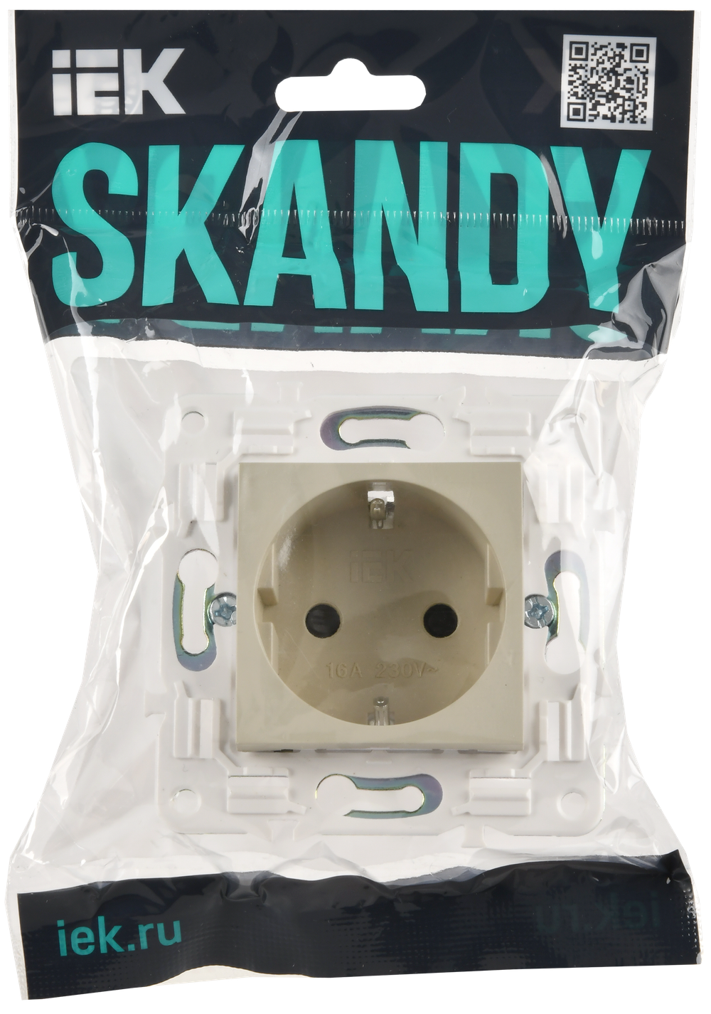 SKANDY Розетка с заземлением с защитными шторками 16А SK-R04B бежевый IEK