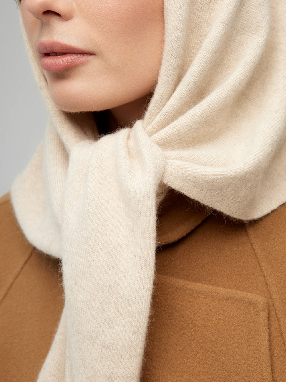 Оренбургский платок-косынка К820-08 бежевый