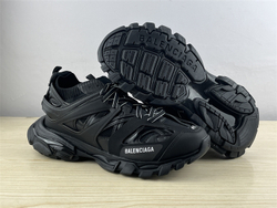 Balenciaga Track Sneaker 736330-W3SKC-0102