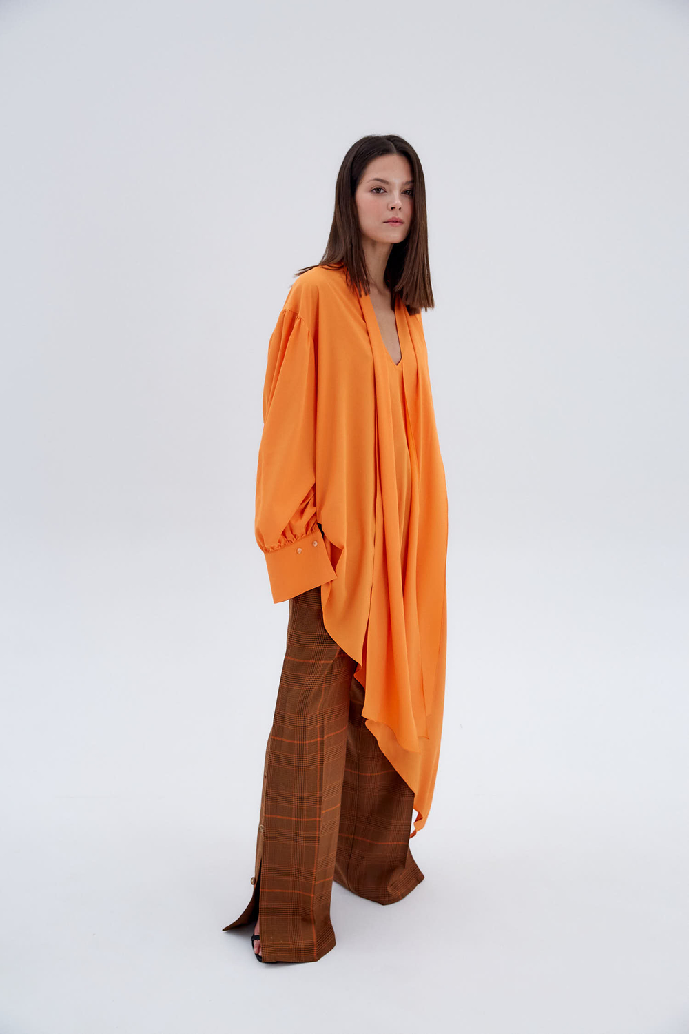 Блуза из шелка Стелла Маккартни с асимметричным низом оранж