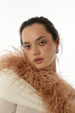 Боа перьевое, пудрового цвета