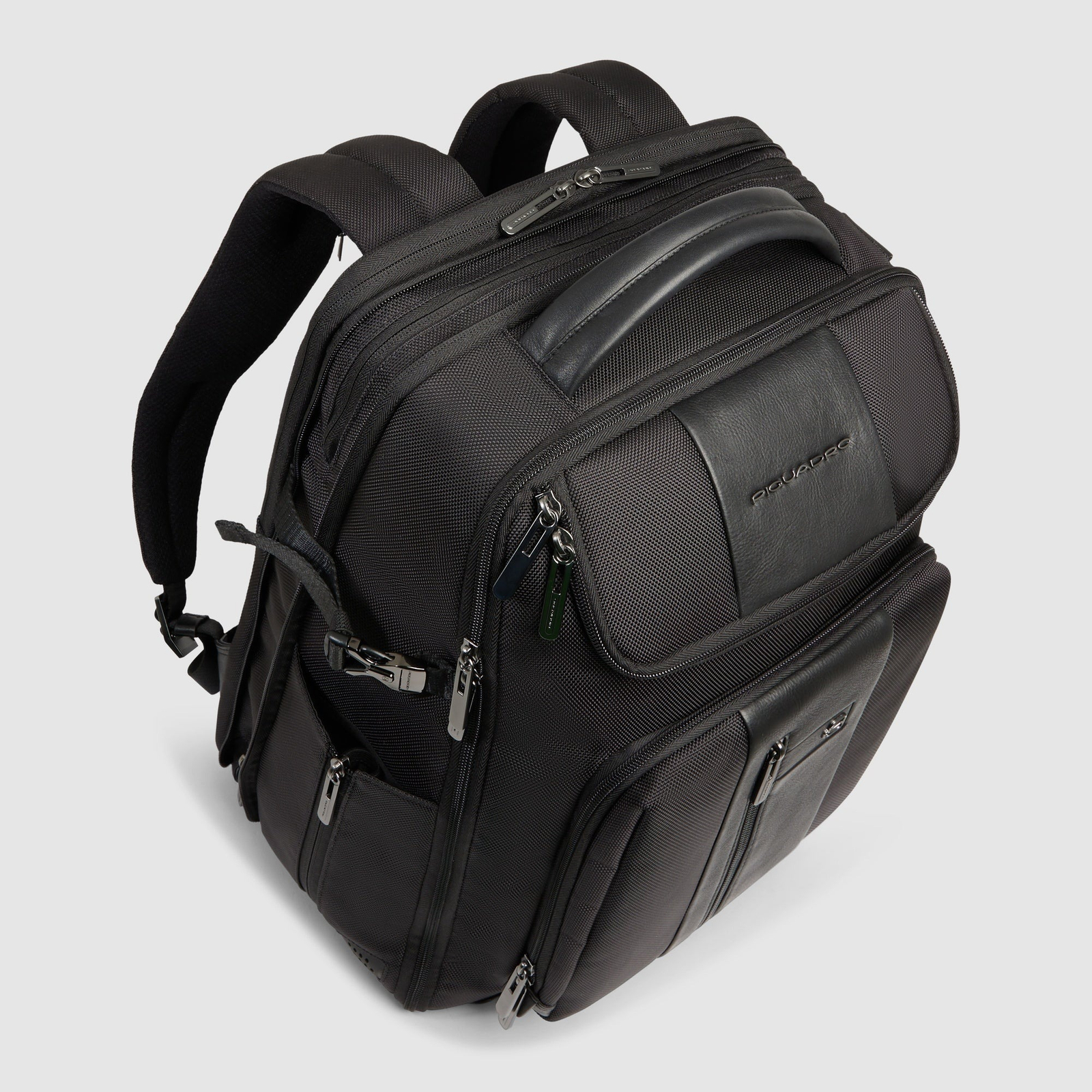 Рюкзак дорожный Brief CA7046BR2/Nero