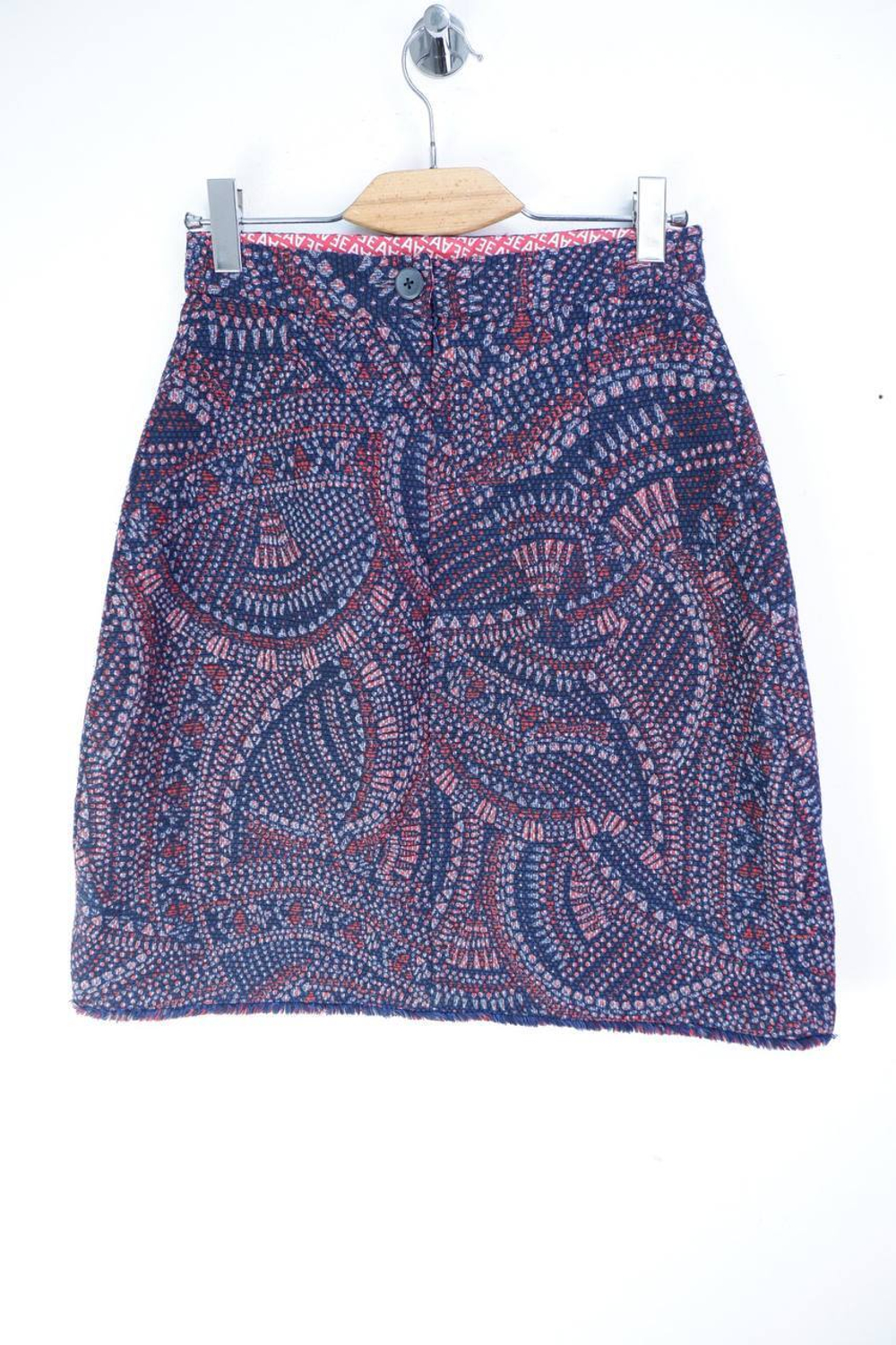 Юбка с красивым орнаментом, визуально 46 размер