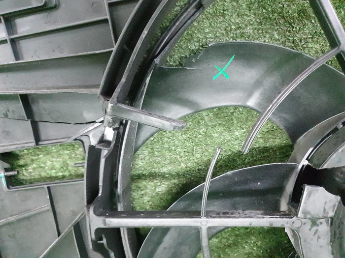 Диффузор с вентилятором Geely Coolray (2019-н.в.)