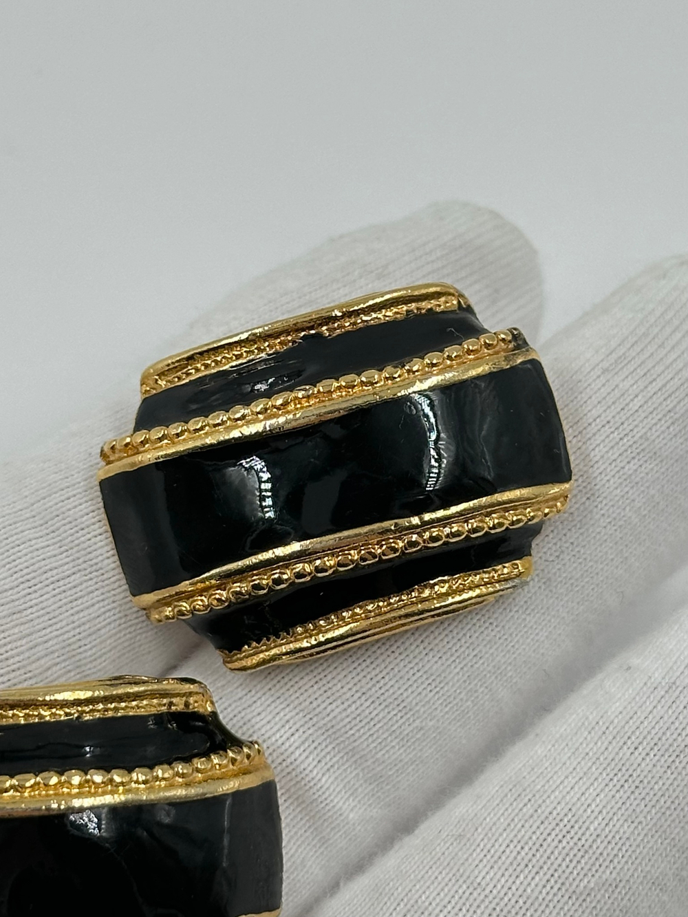 Клипсы для обуви с чёрной эмалью S. G. D’OR