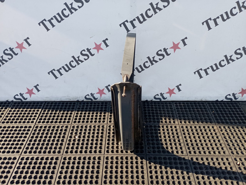 Кронштейн бака топливного в сборе 2018г.