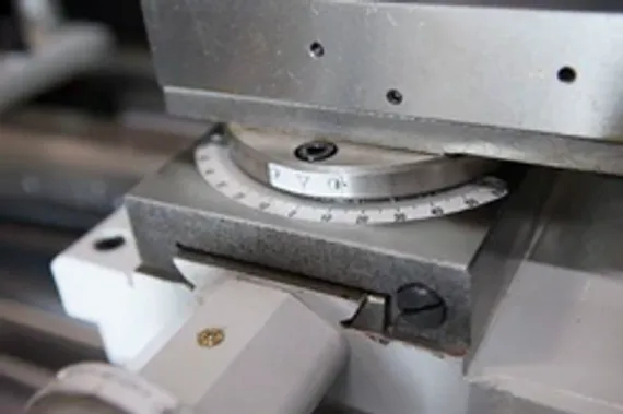 Станок токарный STALEX D280x700С