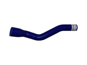 Патрубок радиатора верхний силикон MN135915