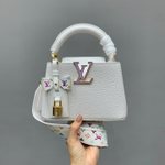 Louis Vuitton Capucines Mini