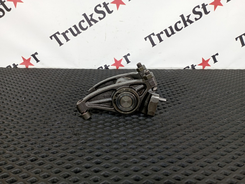 Вал рокеров в сборе 2018 год.