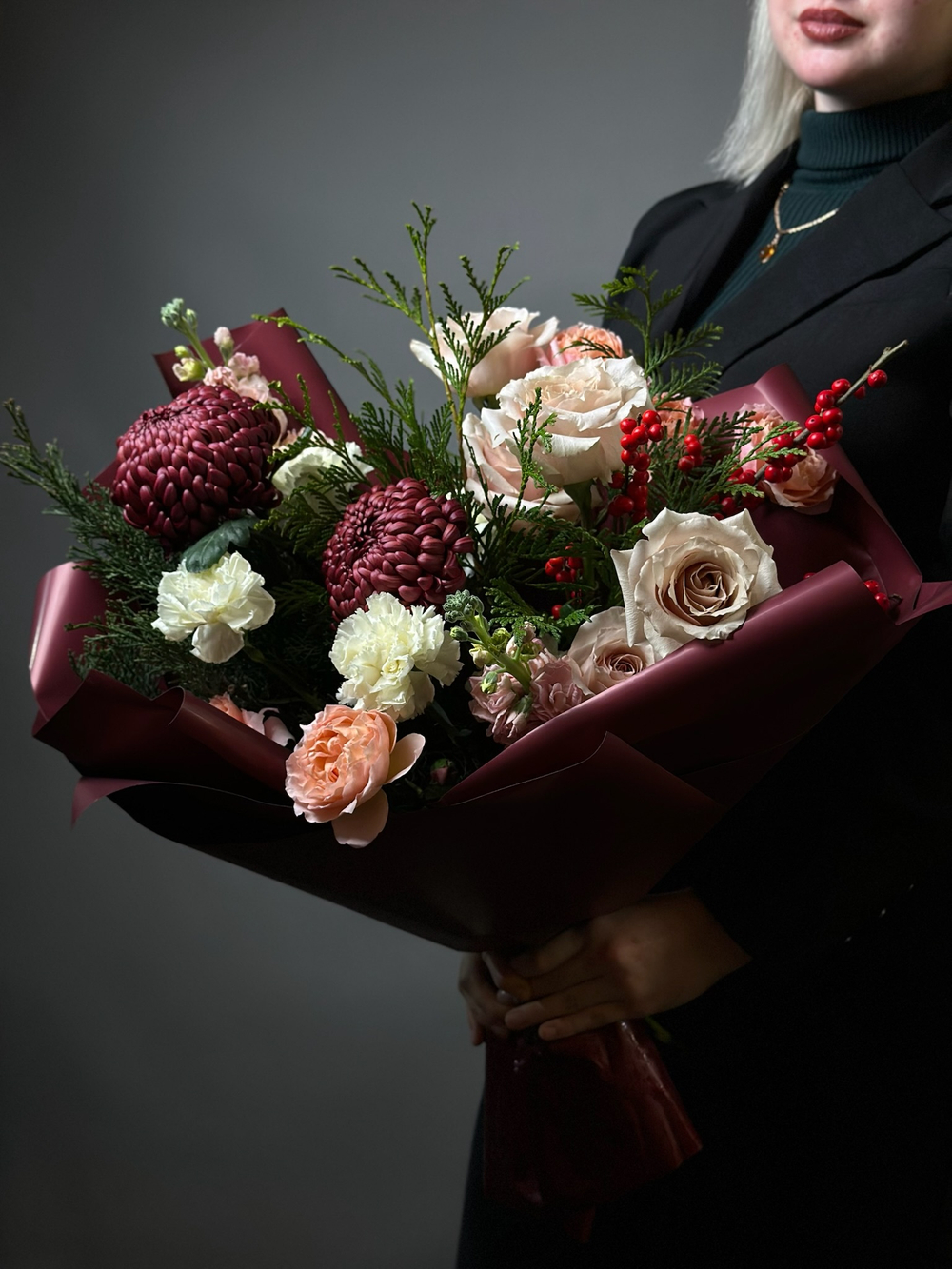 Хвоя в букете «Новогодние переливы»