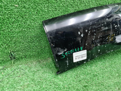 Накладка переднего бампера RH Hongqi H5 2 22-нв