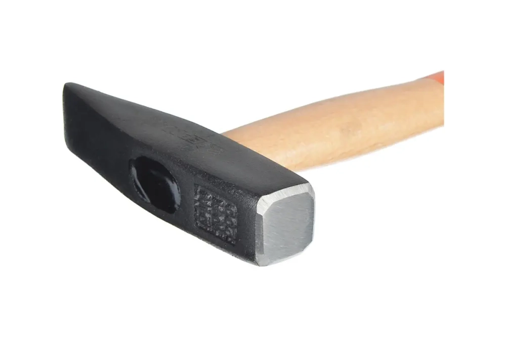 Кованый молоток ЕРМАК с деревянной ручкой 200гр. 662-404