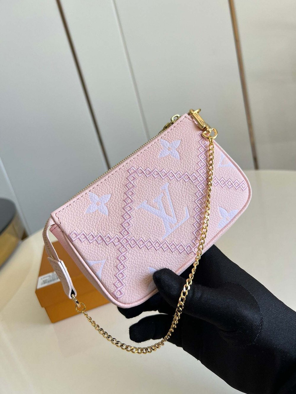 Louis Vuitton Mini Pochette Accessoires