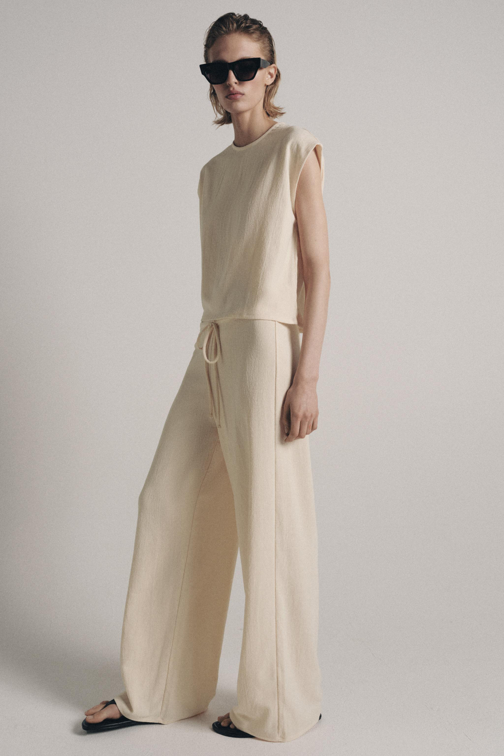 ZARA ТОП В СТИЛЕ РУСТИК БЕЗ РУКАВОВ, ЭКРЮ