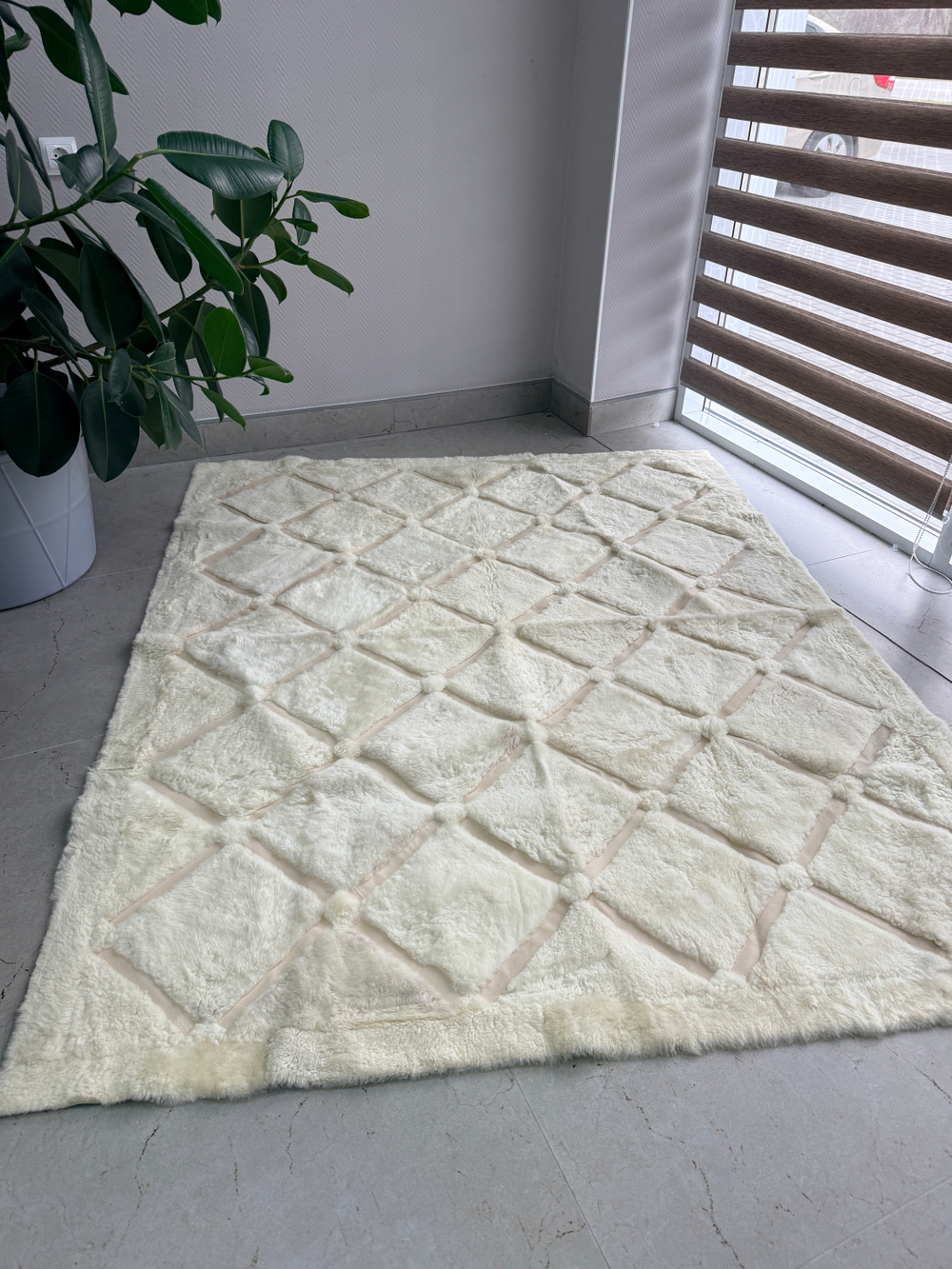 Ковер прямоугольный натуральный мех овчина, 180 х 160 см.