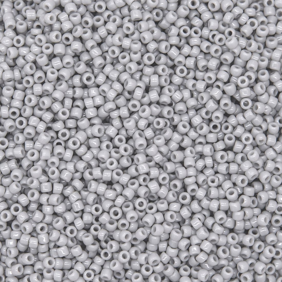 Японский бисер TOHO Round 15/0 (№53), непрозрачный глянцевый