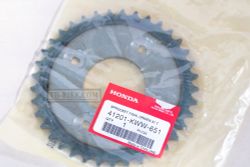 41201-KWW-651. SPROCKET COMP., FINAL DRIVEN (37T). Rear sprocket Honda Wave, Dream, Supercub. 420-37T