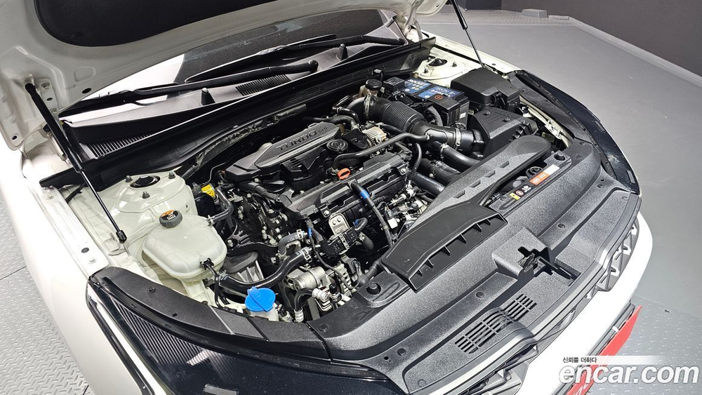 Kia K5 (Optima) 3 Generation 1.6 Turbo (05.2020)