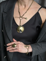 Кулон круг с вырезанным треугольником на замке тоггл, бронза