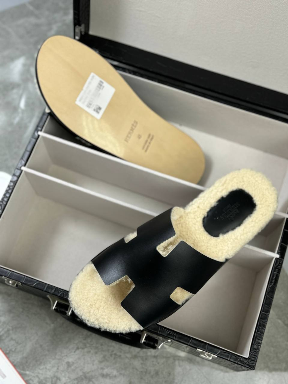 Шлепанцы Hermes