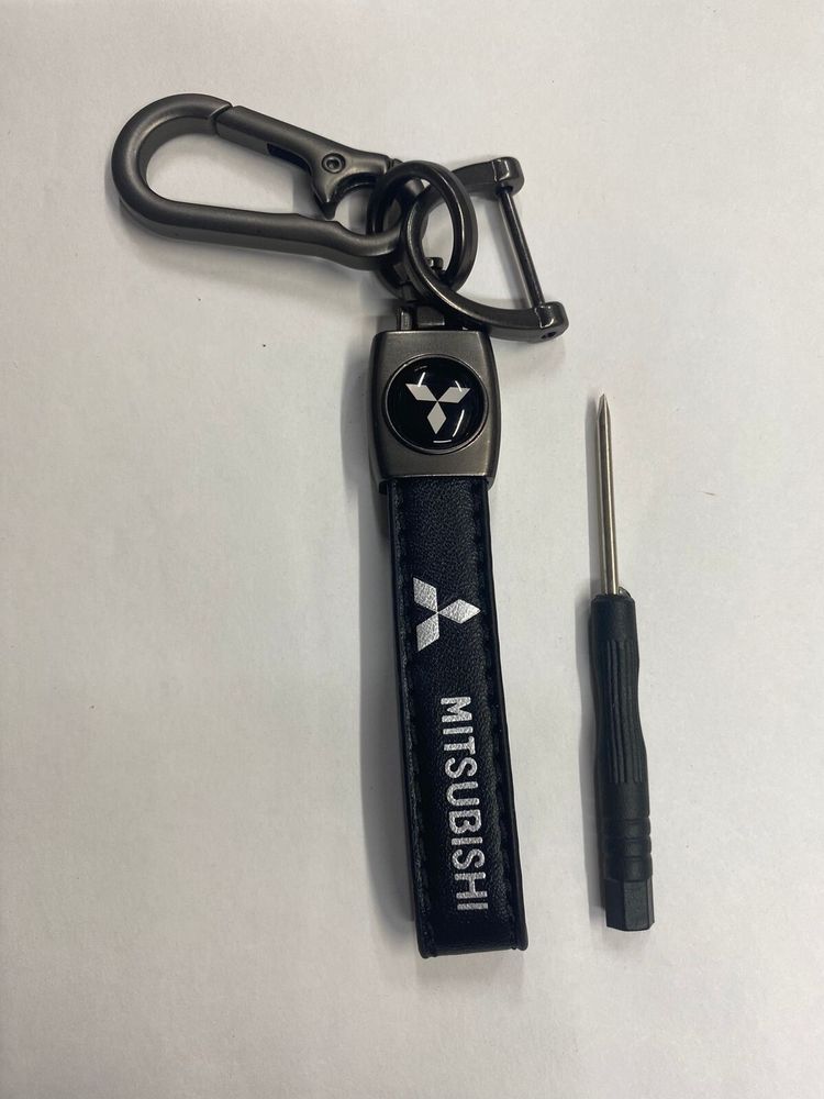 Mitsubishi, брелок автомобильный для ключей, карабин, петля