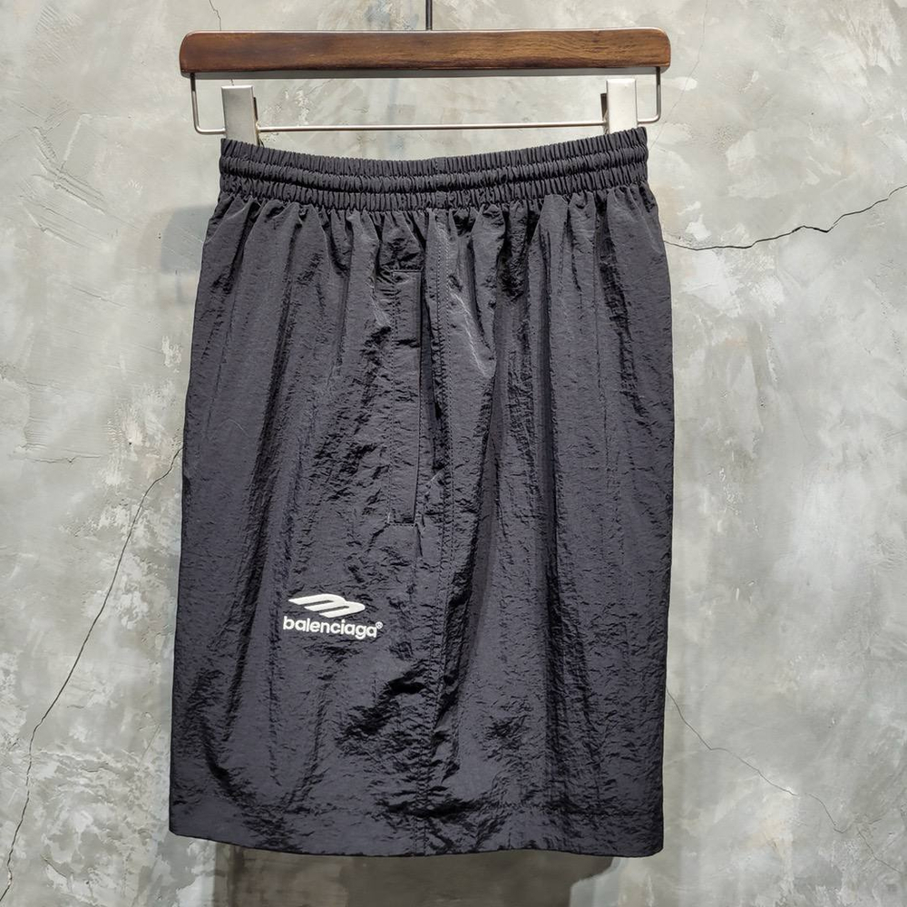 Шорты Balenciaga