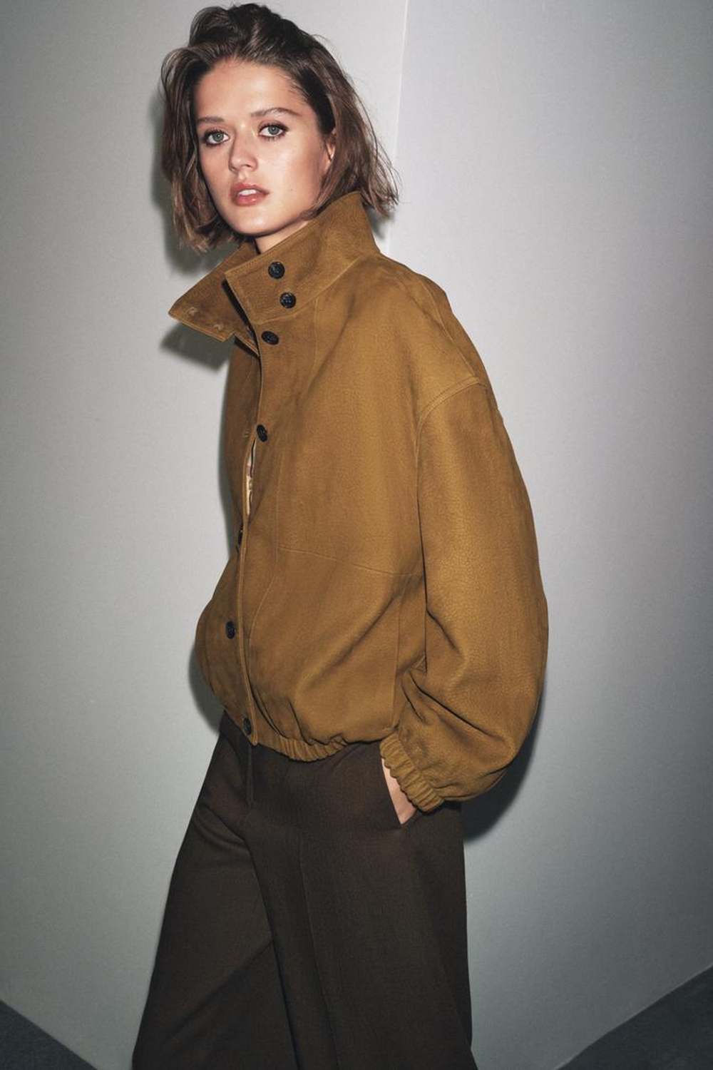 ZARA КОЖАНАЯ КУРТКА-БОМБЕР ZW COLLECTION LIMITED EDITION, ХАКИ