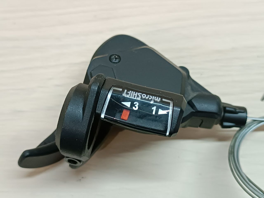 Манетка для велосипеда Micronew Shift 3 (левая) ma033