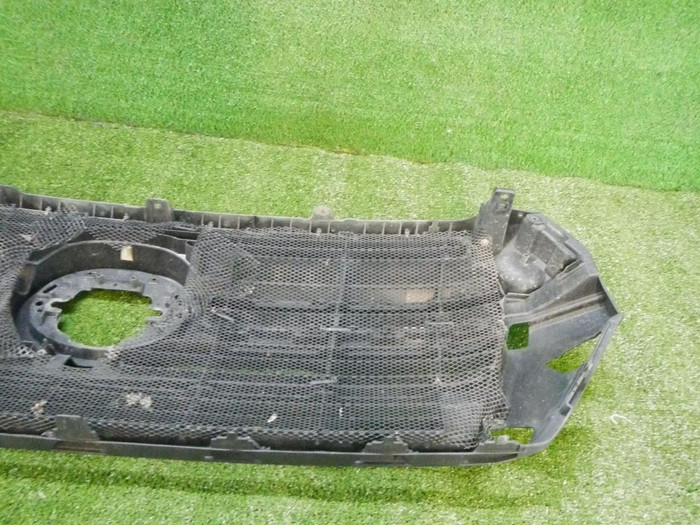 Решетка радиатора Toyota Land Cruiser (2015-2021) Executive Lounge