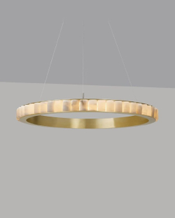 Шикарные модели в золоте и классическом черном цвете 🤍