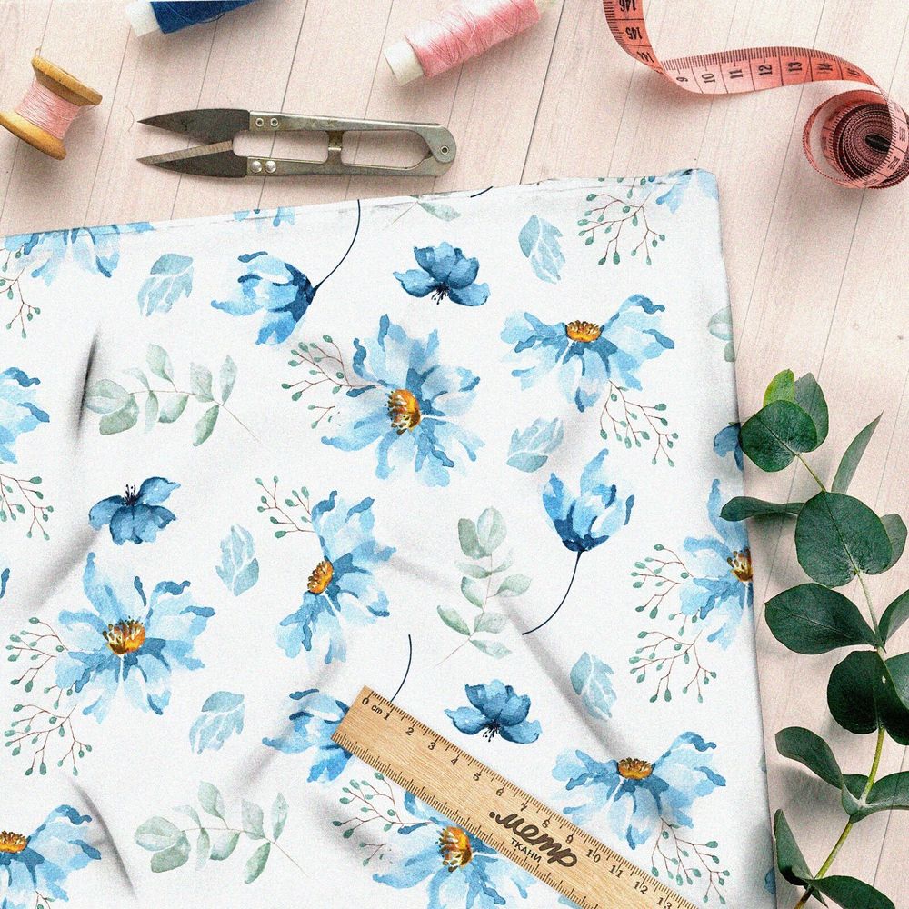 Ткань сатин голубые лёгкие цветы