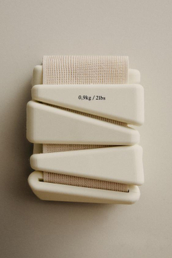 ZARA HOME НАБОР СПОРТИВНЫХ БРАСЛЕТОВ И НАПУЛЬСНИКОВ С УТЯЖЕЛИТЕЛЯМИ (2 ШТ.), ЭКРЮ